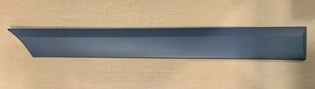 FITS 2000-2001 CADILLAC CATERA SIDE MOLDING 9120053 - NEW OEM - Image 1 of 3
