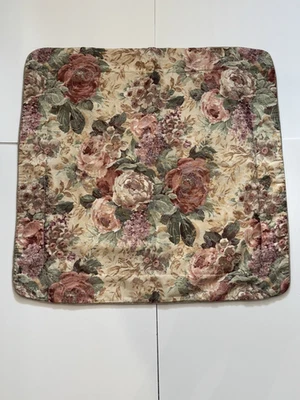 Almohada Euro Vintage Croscill Cotswold 30" Rosas Florales Falsas Foto 1 de 4