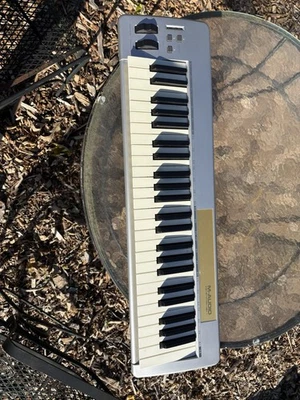 M-Audio KEYSTATION 49e - 49-Key USB MIDI Controller Keyboard ONLY - NO ADAPTER - Image 1 of 4