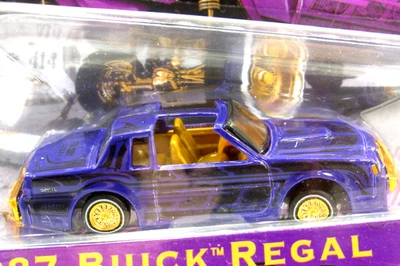 MAISTO WEEKEND OF WHEELS SERIES HOUSE OF CARS 1987 BUICK REGAL - Image 1 of 3