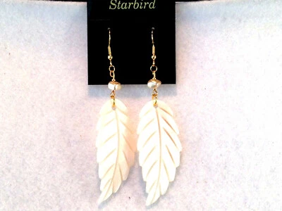  PENDIENTES HOJA COLGANTE TALLADA MADREPERLA AÑOS 80 VINTAGE Foto 1 de 3