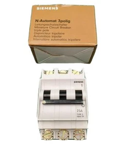Siemens 5SN1TP 25A Amp Disyuntor Triple Polo Tipo 3 - Imagen 1 de 2