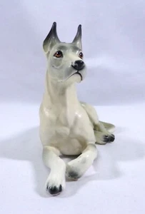 VINTAGE 7" GREAT DANE PORCELAIN FIGURINE - Bild 1 von 5