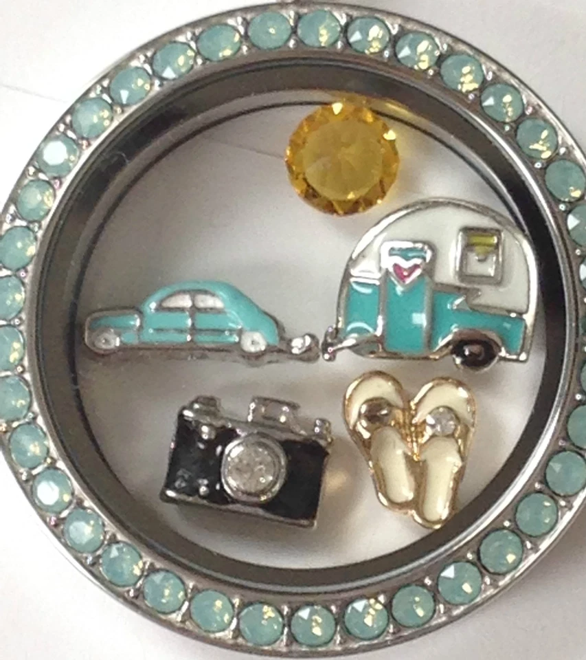 ❤️AUTÉNTICO MEDALLÓN ORIGAMI BÚHO ÓPALO DEL PACÍFICO Y JUEGO DE 5 DIJES VACACIONES O RETIRO❤️ Foto 1 de 3