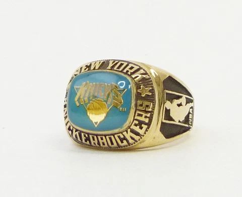 Balfour NBA New York Knicks Ring Size 7 Gold /CH5/12 Cover