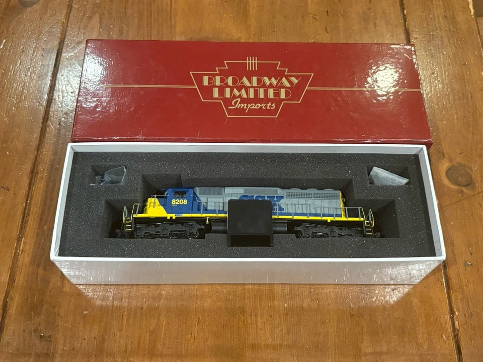 Broadway Limited 707 HO CSX Paragon™ Series Diesel EMD SD40-2 #8208 - Image 1 of 4