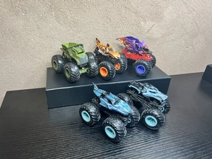 Hot Wheels Monster Jam 5 X Trucks Diecast 1:64 Bundle - Used Condition. - Picture 1 of 7
