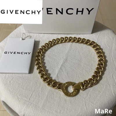 Collar colgante de oro Givenchy para mujer edición limitada muy buen estado moda popular Foto 1 de 4
