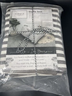 Huddle Supply Co. Nuevo asiento de almacenamiento de animales de peluche gris a rayas Foto 1 de 4