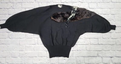 Suéter de Colección Kippsport Saks Fifth Avenue Diseñador Ala de Murciélago Lana Negro Lentejuelas Foto 1 de 4