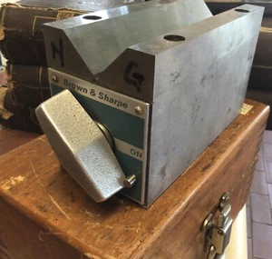Brown & Sharpe 599-750-4 Permanent Magnetic V-Block - Picture 1 of 18