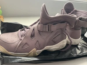 Lot Of Shoes - Picture 1 of 15