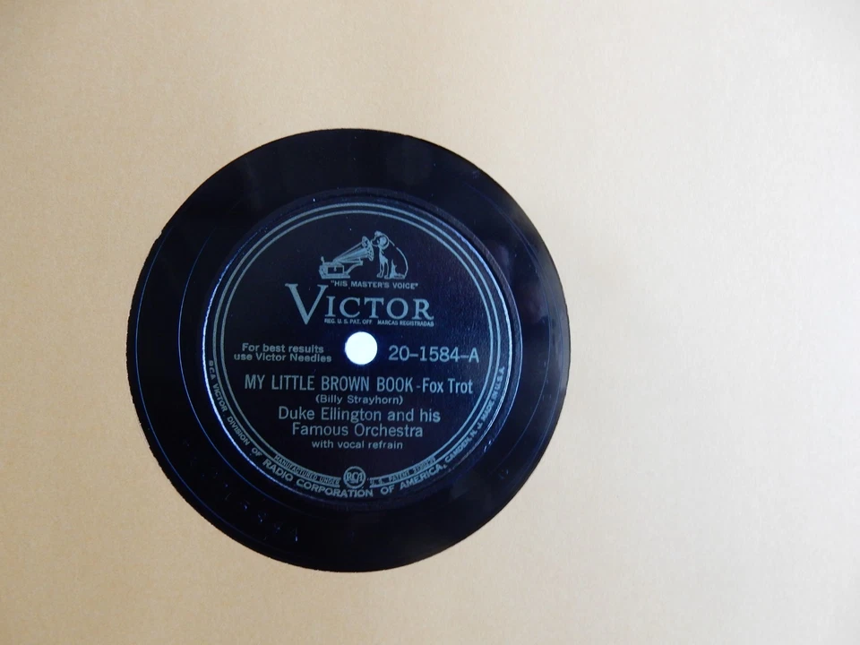 JAZZ DUKE ELLINGTON & ORCHESTRA  ON  VICTOR LABEL # 20 1584   10" 78 RPM RECORD - Image 1 of 1