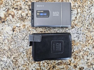 Sony MZ-E40 MD Walkman Lettore Minidisco Portatile Solo per parti così com'è - Foto 1 di 5