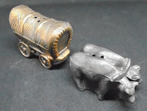 Vintage Metal Ox and Covered Wagon Salt and Pepper Shakers Western - Picture 1 of 9