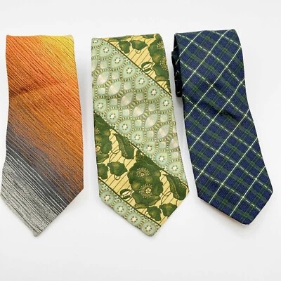 Lote de 3 gravatas vintage Prince Consort fecho dourado tecido jacquard largo - Imagem 1 de 4