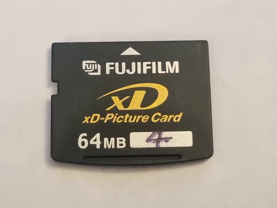 FUJIFILM 64MB XD Picture Card Memory Card for Olympus Fujifilm Digital Cameras - Image 1 of 1