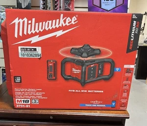 Milwaukee 3701-21 M18 Kit livella laser rotante da esterno 18V rosso con ricevitore - Foto 1 di 4