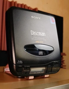 LEGENDARY Reproductor de CD Portátil Sony D-33 Discman® ~ DAC Lineal de 16 bits - Imagen 1 de 5
