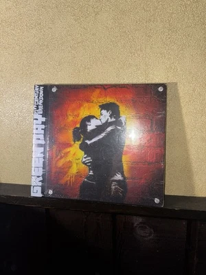 GREEN DAY 21st Century Breakdown SEALED limited edition 3 X 10" Vinyl Box Set - Image 1 of 2