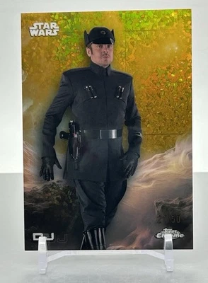 Topps 2025 Chrome Star Wars 33 Benicio Del Toro Mini Diamond Gold Refractor /50 - Image 1 of 2