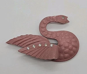 Vintage MCM Pink Swan Bird Duck Goose Brooch Pin Retro Plastic Rhinestones VTG - Picture 1 of 6