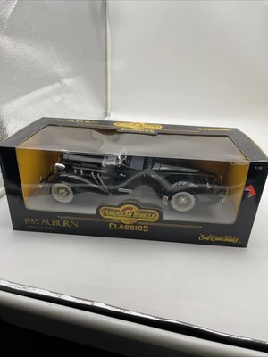 Vintage Ertl American Muscle 1935 Auburn 851 Speedster 1/18 Diecast Car - Image 1 of 4