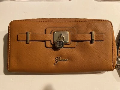 Bolso Bandolera Guess Marrón Nuevo con Etiquetas Foto 1 de 3