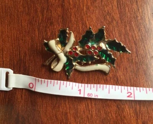 Broken Christmas Brooch Pin Holly Gold Tone Red Glass Green White Enamel Holiday - Picture 1 of 6