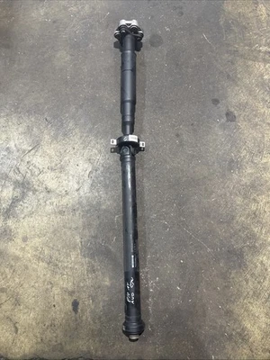 11-16 BMW F10 535Xi XDrive A/T eje de transmisión trasero eje de transmisión hélice cardán fabricante de equipos originales Foto 1 de 4