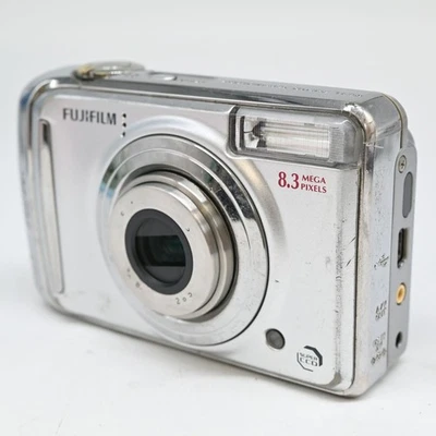 Fujifilm FinePix A800 Digital Camera Japan 3x Optical Zoom Compact Silver - Image 1 of 4