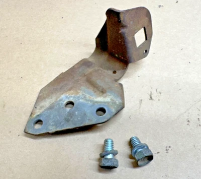 Jeep Wagoneer CJ 5 7 J10 J20 AMC V8 304 360 401 Throttle Cable Bracket Mount OEM - Image 1 of 4
