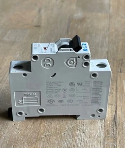 EATON FAZ-B5/1 CIRCUIT BREAKER 1 POLE 5A 240/415V - Picture 1 of 5