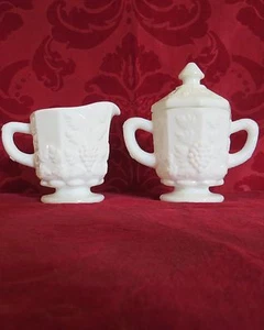 Westmoreland Glass Paneled Grape Lidded Sugar & Creamer - Picture 1 of 11