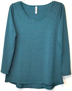 LuLaRoe Lynnae Top Long Sleeve Scoop Neck Hi-Lo Hem Gray Green Stripe Size XL - Picture 1 of 10