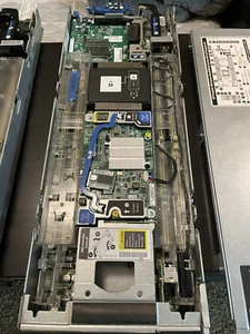 HP 670658-S01 Proliant BL460c G8 Base Server Blade (No CPU's/No RAM/No Drives) - Picture 1 of 2