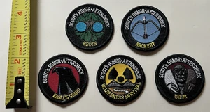 SCOUT'S HONOR 2" PATCHES KOMPLETT SET 5 AFTERSHOCK COMICS PROMO PATCH LOT - Bild 1 von 2