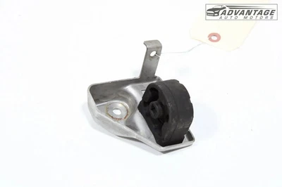 2014-2021 MASERATI GHIBLI M157 REAR RIGHT MUFFLER HANGER & BRACKET SUPPORT OEM - Image 1 of 4