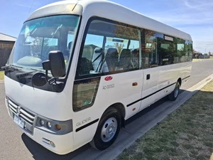 Golden Dragon Bus - Picture 1 of 5