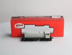 Atlas 8700 HO Undecorated Alco S-2 Diesel Locomotive LN/Box - Picture 1 of 9