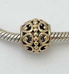 AUTENTICO CIONDOLO PANDORA ORO GIALLO 14K GABBIA DORATA PERLINE #750458 RITIRATO - Foto 1 di 5