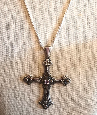 925 Sterling Silver Gothic Cross Pendant Light Amethyst Center 30" 925 Chain 16g - Image 1 of 4