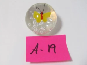 A-19 BUTTER FLY OLD VINTAGE GLASS BLOWN ART PAPER WEIGHT MULTI COLOR DESIGN - Picture 1 of 1