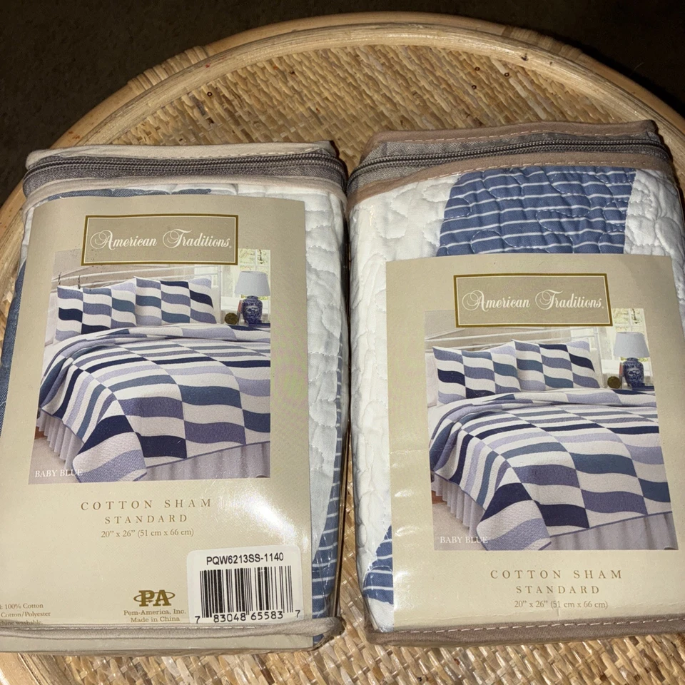 2 Almohadas Acolchadas American Traditions Azul y Blanco Sham Estándar 20" x 26" NOS Foto 1 de 4