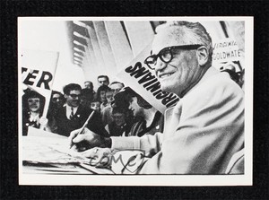 1964 Topps Lyndon Johnson vs Barry Goldwater Barry Goldwater #39 0nr3