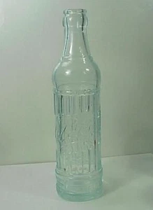 Bottiglia di soda Val Blatz - Aqua - Kansas City, MO - 7 1/2 oz - 61 - Foto 1 di 1