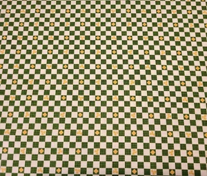 Lucky Shamrocks BTY Angela Anderson QT Irish Clover St Patricks Day Check - Picture 1 of 3