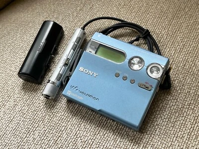 Sony MZ-N910 Mini Disc Player/Recorder Walkman. 260 - Image 1 of 4