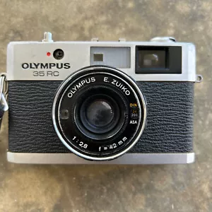 Olympus 35 RC Kamera【WIE BESEHEN】Olympus 35 RC Entfernungsmesser 35 mm Filmkamera 42 mm f2,8 - Bild 1 von 4