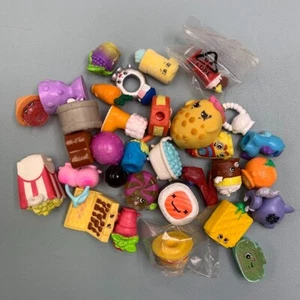 Mixed Lot (25+) SHOPKINS Mini Toys Various Series and Playset Parts - Picture 1 of 5